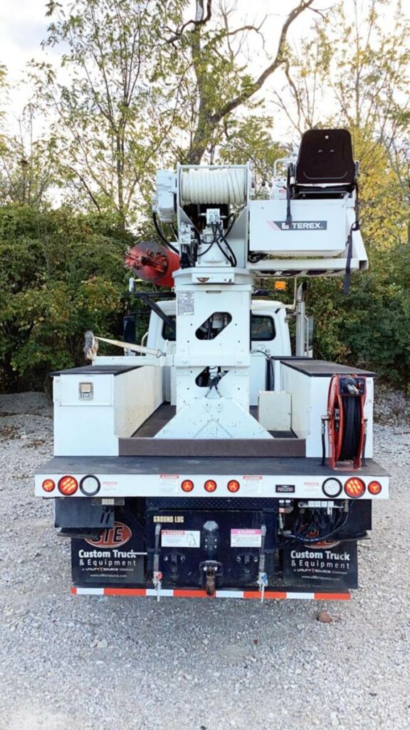 2018 Freightliner M2 106 Digger Derrick Truck