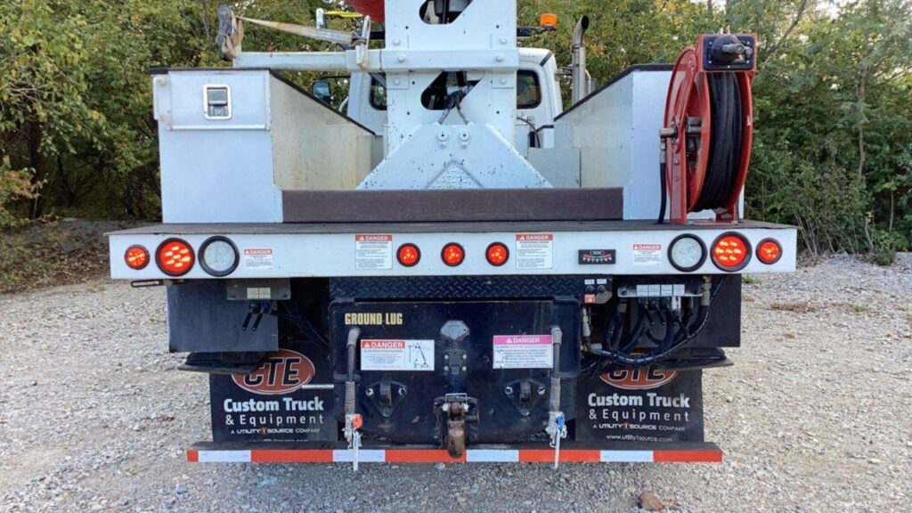 2018 Freightliner M2 106 Digger Derrick Truck