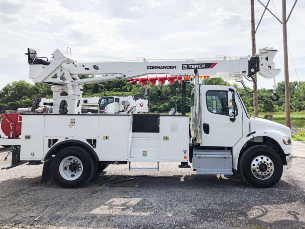 2024 Freightliner M2 106 Digger Derrick Truck – Cummins, 300HP, Automatic