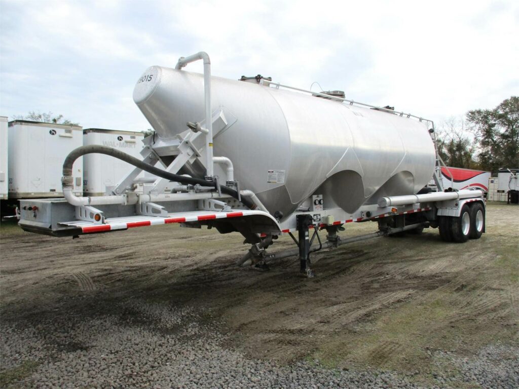 2019 Southern Welding ALUMINUM 1000 CUBIC FT PNEUMATIC TANKER