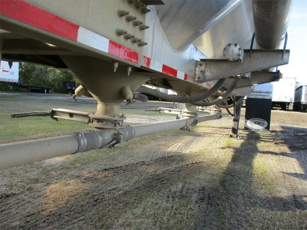 2019 Southern Welding ALUMINUM 1000 CUBIC FT PNEUMATIC TANKER