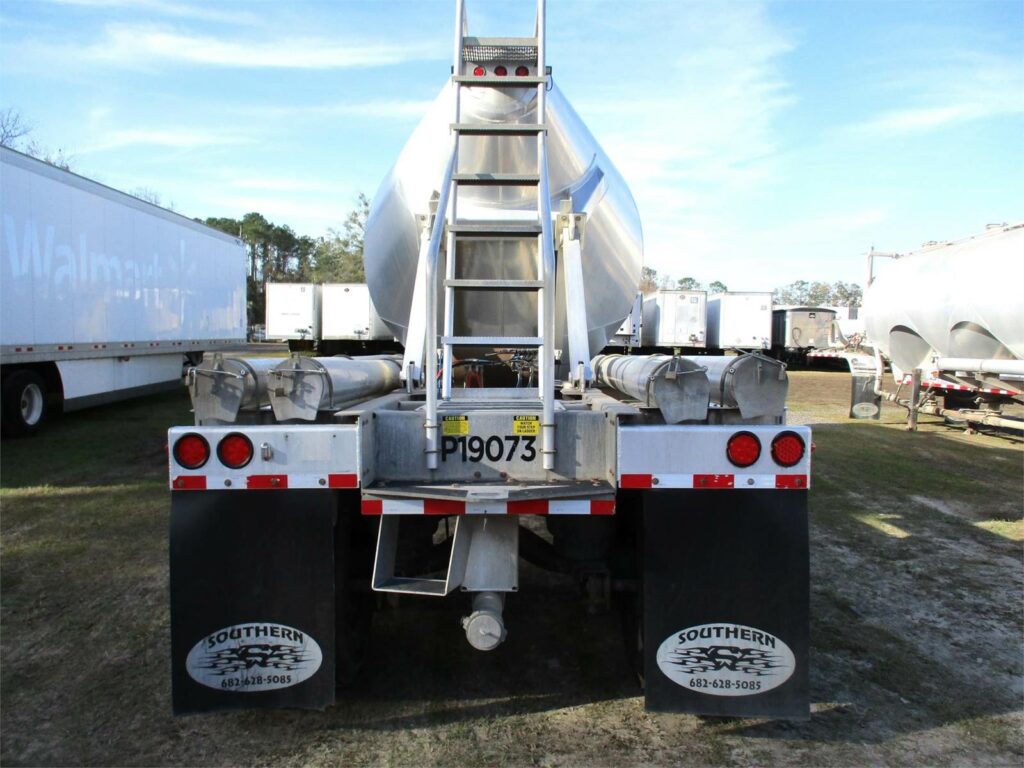 2020 Southern Welding ALUMINUM 1000 CUBIC FT PNEUMATIC TANKER