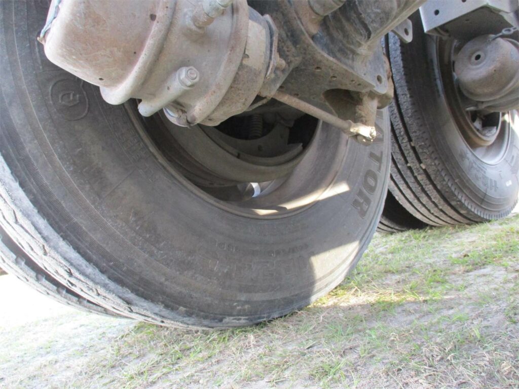 2020 Southern Welding ALUMINUM 1000 CUBIC FT PNEUMATIC TANKER