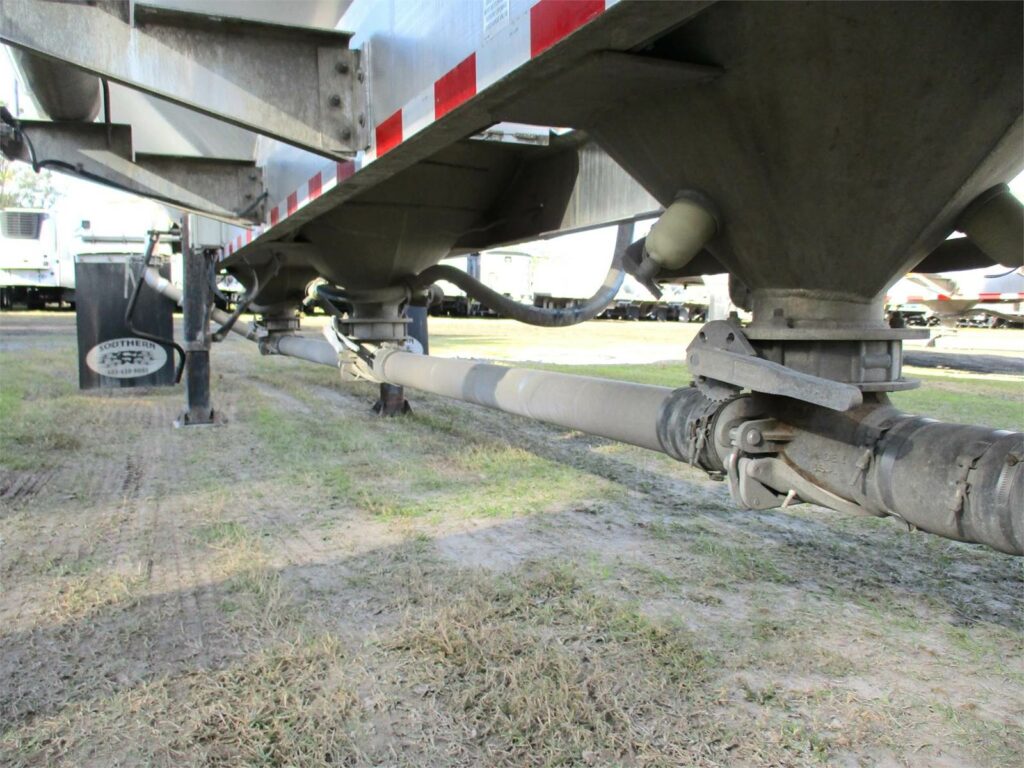 2020 Southern Welding ALUMINUM 1000 CUBIC FT PNEUMATIC TANKER