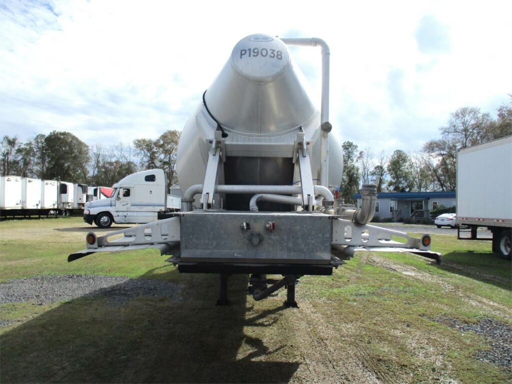 2019 Southern Welding ALUMINUM 1000 CUBIC FT PNEUMATIC TANKER