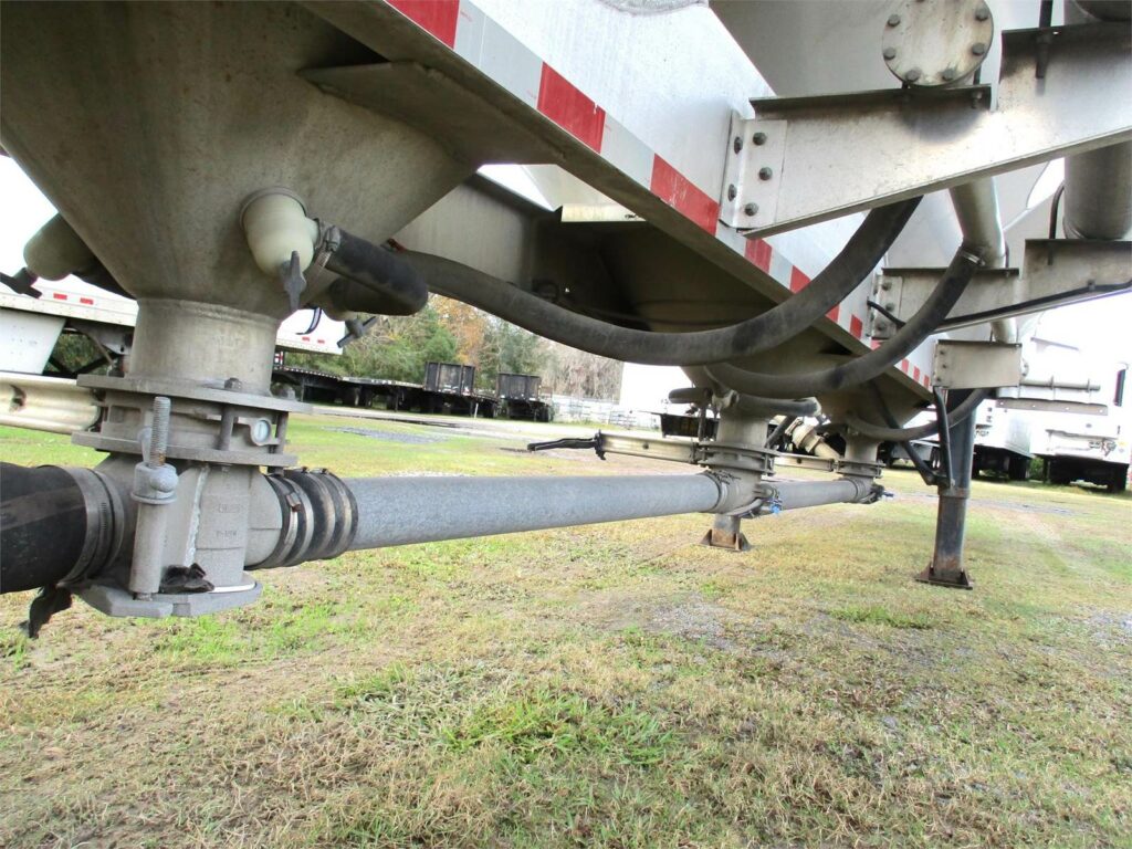 2019 Southern Welding ALUMINUM 1000 CUBIC FT PNEUMATIC TANKER