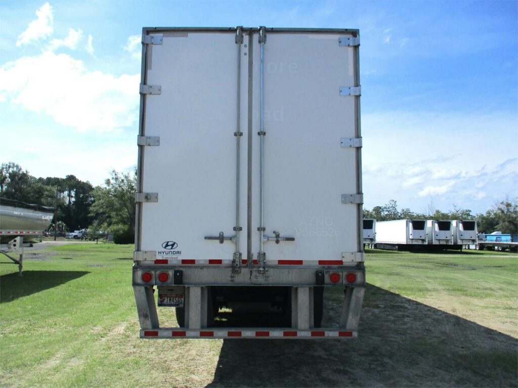 2020 Great Dane 53×102