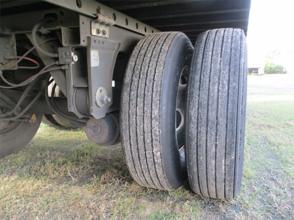 2020 Great Dane 53×102