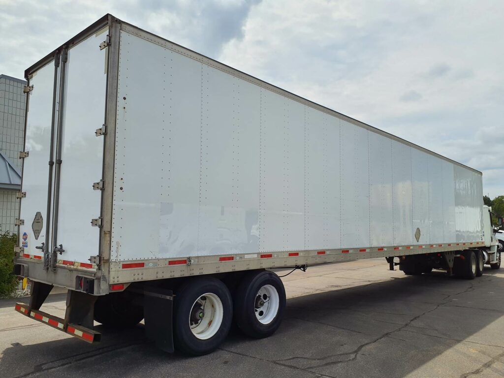 2011 UTILITY 4000DX 53 ft Dry Van Trailer – Swing Door, Air Ride