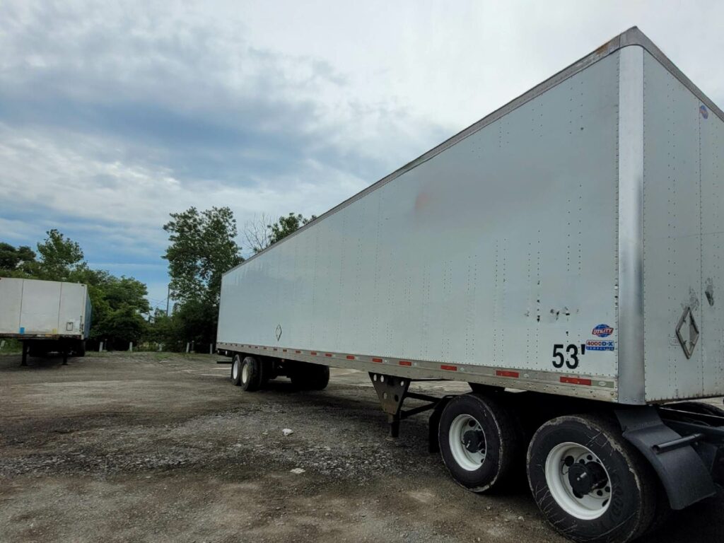 2012 UTILITY 4000DX 53 ft Dry Van Trailer – Swing Door, Air Ride, Single Axle