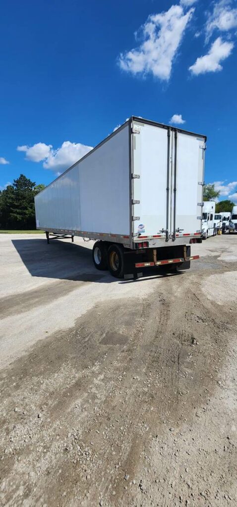 2013 UTILITY 4000DX 53 ft Dry Van Trailer – Swing Door, Leaf Springs