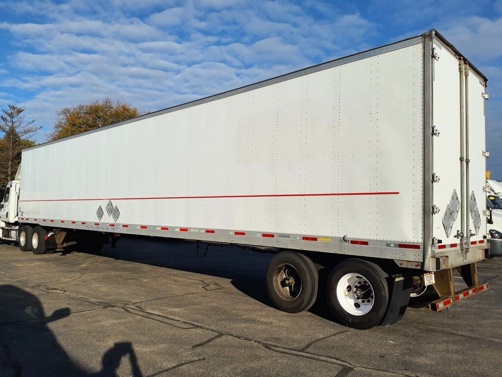 2012 UTILITY 4000DX 53 ft Dry Van Trailer – Swing Door, Air Ride