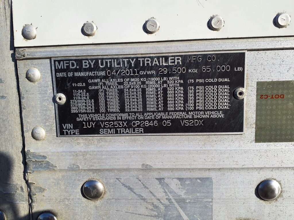 2012 UTILITY 4000DX 53 ft Dry Van Trailer – Swing Door, Air Ride