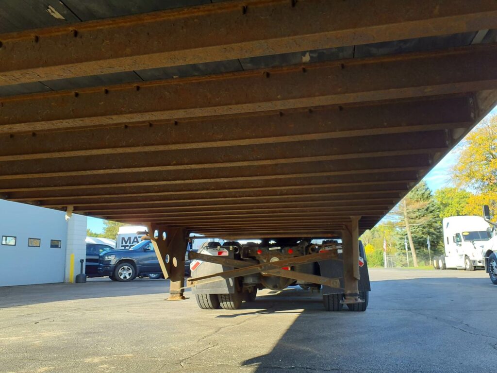 2012 UTILITY 4000DX 53 ft Dry Van Trailer – Swing Door, Air Ride