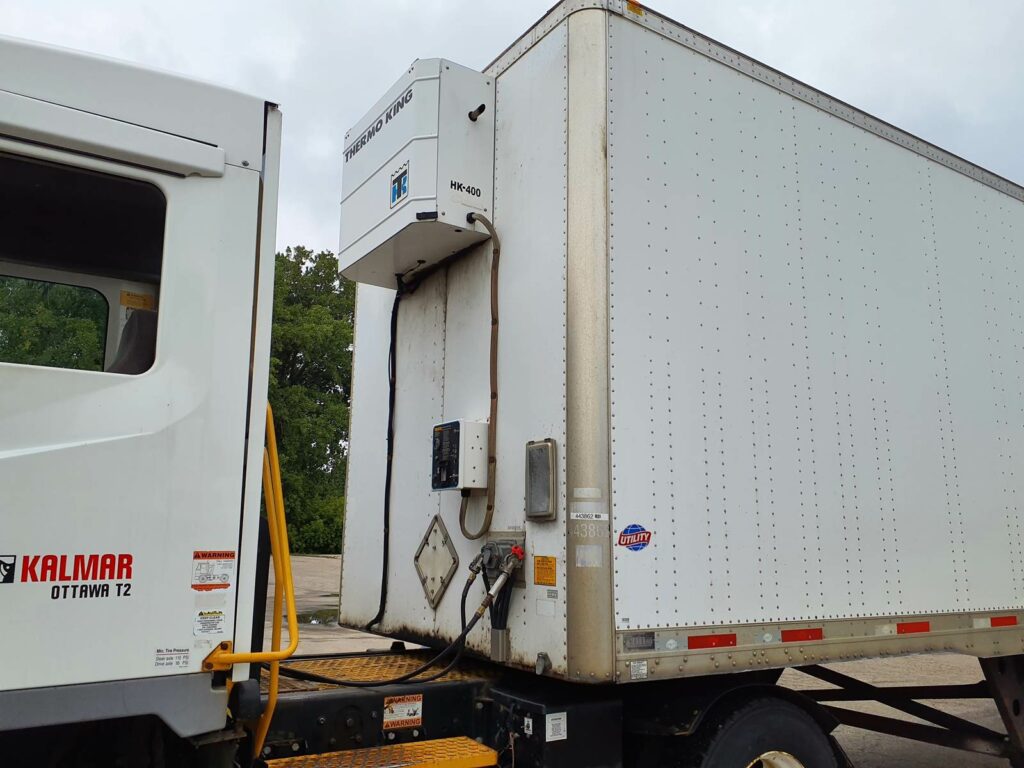 2009 UTILITY 45 ft Dry Van Trailer – Roll up Door, Air Ride, Liftgate