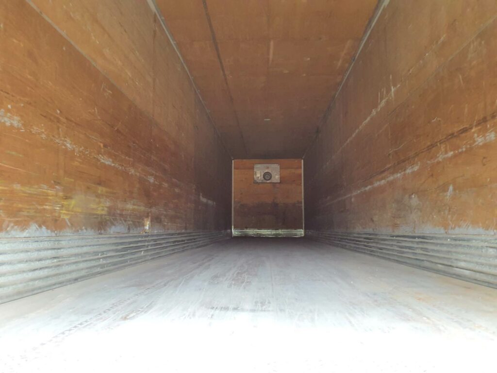 2009 UTILITY 45 ft Dry Van Trailer – Roll up Door, Air Ride, Liftgate