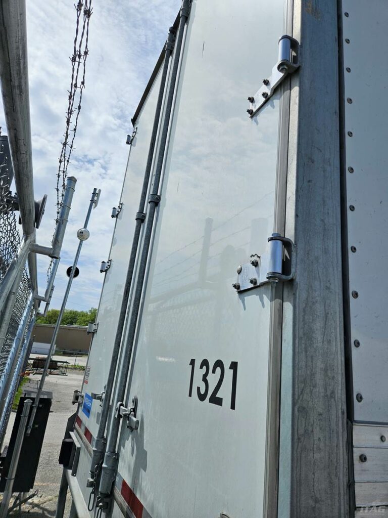 2023 Wabash 53ft Dry Van Trailer – DuraPlate Walls, Aluminum Roof, Air Ride, Swing Doors