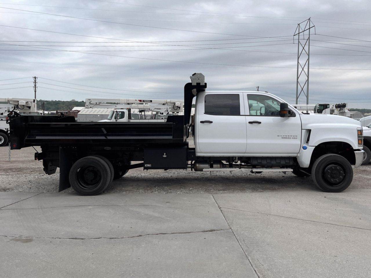 2024 Chevrolet 6500 Dump Truck - Duramax 350HP - HandshakeFleet