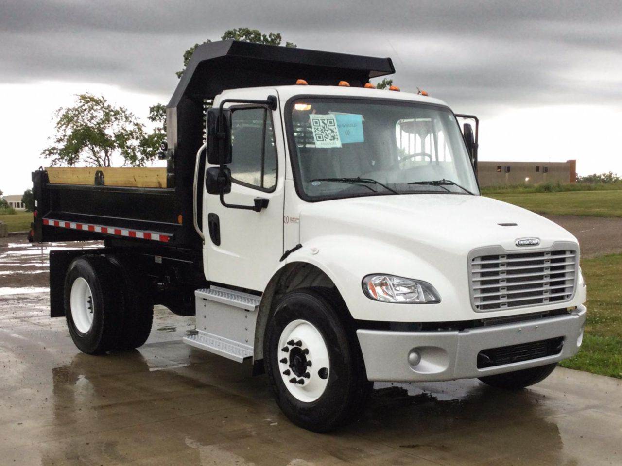 2024 Freightliner M2 106 Dump Truck Cummins 220HP, Automatic