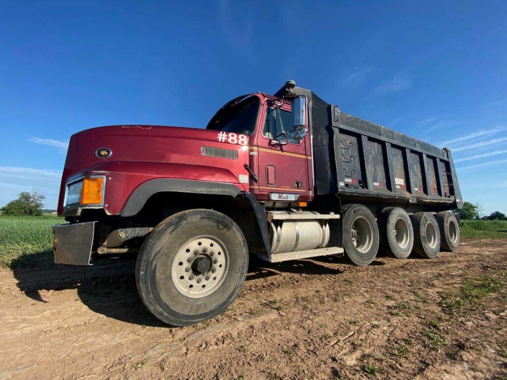 1995 Mack CL713 Dump Truck