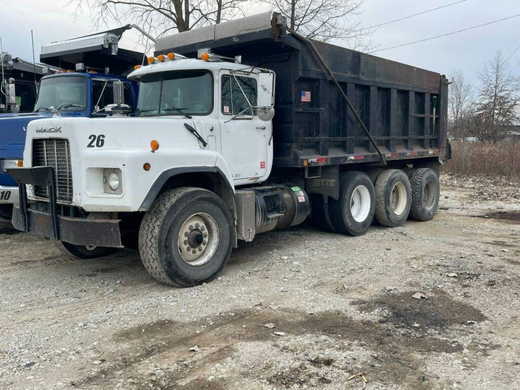 1997 Mack RB688S Dump Truck