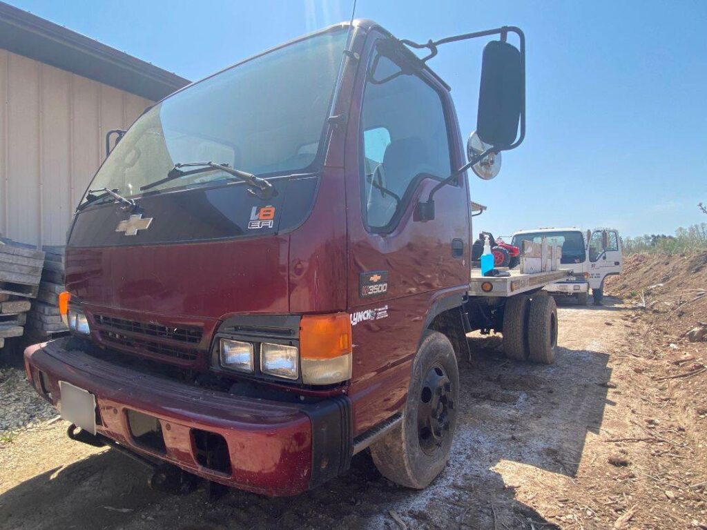 2002 Chevrolet W3500 Flatbed Dump Truck