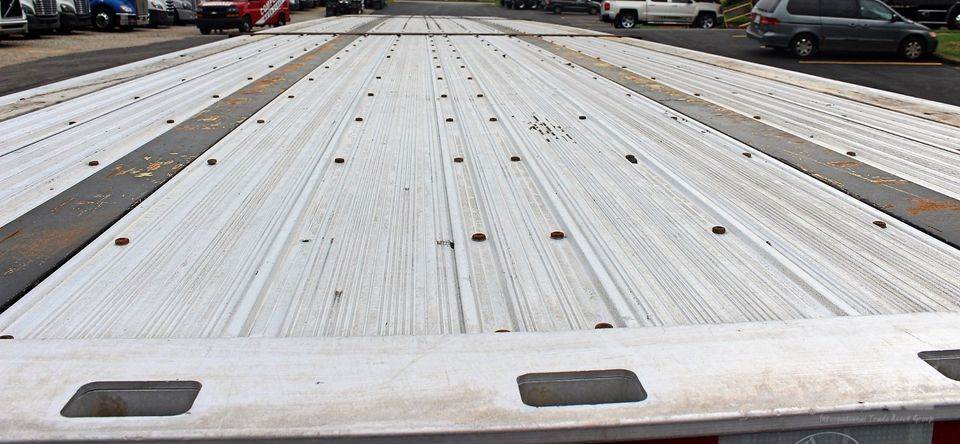 2020 Great Dane 48ft Flatbed Trailer – Combo, Aluminum Floor, Fixed Spread Axle, Pipe Stakes