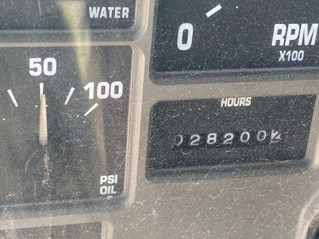 1998 International 8100 Fuel & Lube Truck