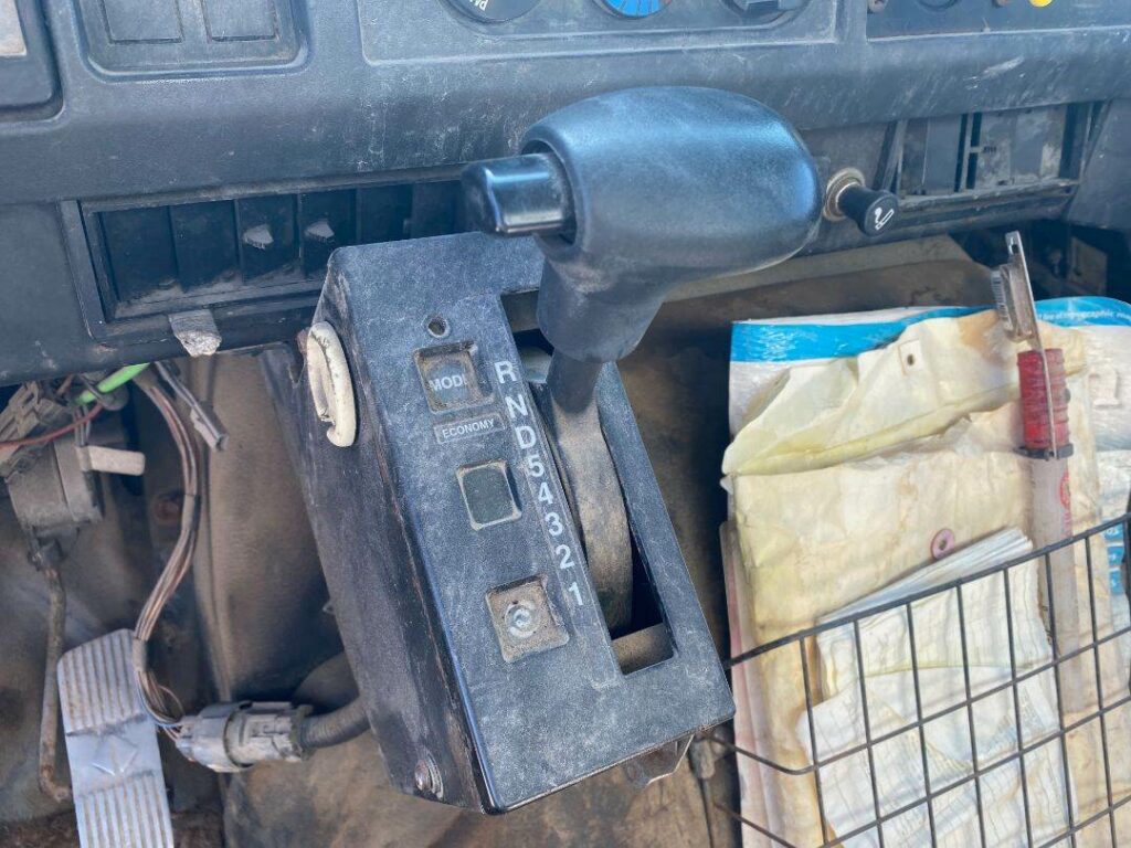 1998 International 8100 Fuel & Lube Truck