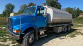 1998 International 8100 Fuel & Lube Truck