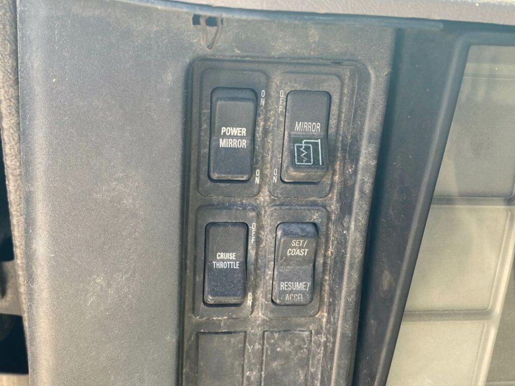 1998 International 8100 Fuel & Lube Truck