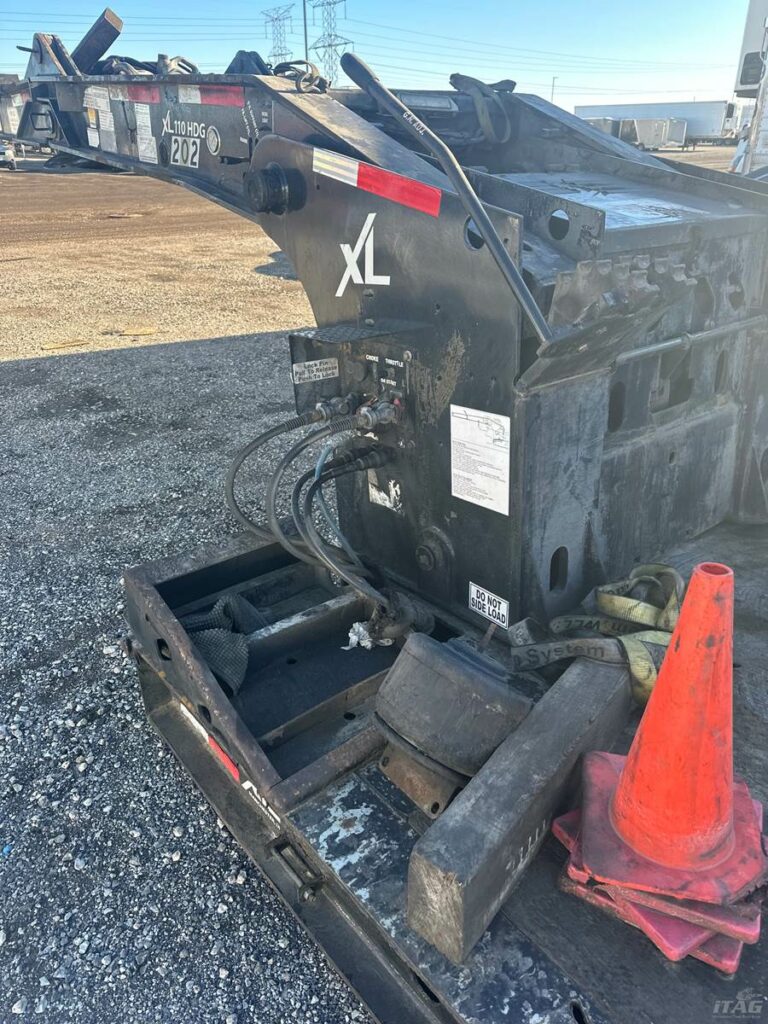 2020 XL Specialized 55 Ton Lowboy Trailer – 29ft Well, Quad-Axle, Hydraulic Detach, Non-Ground Bearing, Pony Motor, Outriggers, Flip Axle