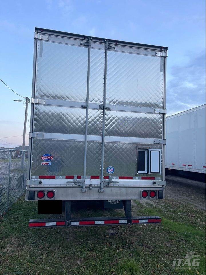 2023 UTILITY 53ft Reefer Trailer – 3,200 Hours, Thermo King Unit, Swing Doors, Side Skirts, Tire Inflattion System, Disc Brakes