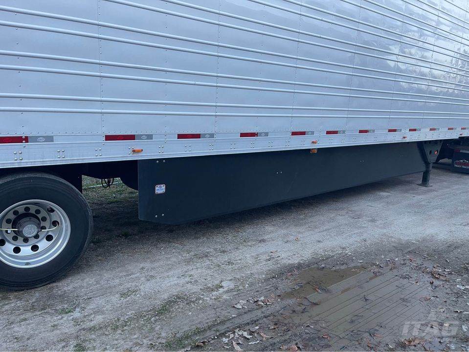 2023 UTILITY 53ft Reefer Trailer – 3,200 Hours, Thermo King Unit, Swing Doors, Side Skirts, Tire Inflattion System, Disc Brakes