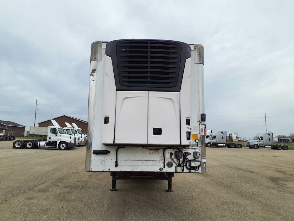 2016 UTILITY 48 ft Reefer Trailer – Swing Door, Liftgate, Carrier