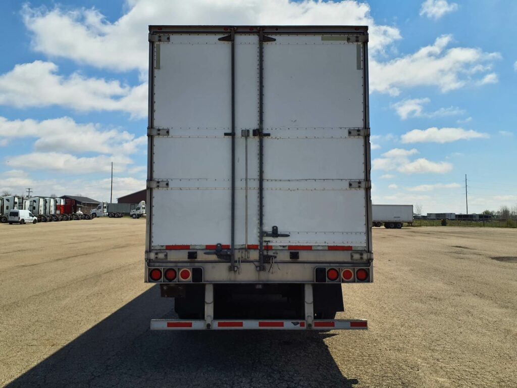 2014 UTILITY 48 ft Reefer Trailer – Swing Door, Liftgate, Thermo King