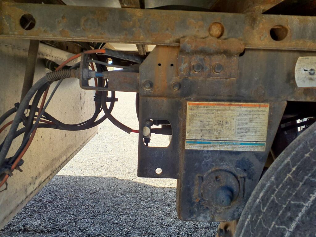 2014 UTILITY 48 ft Reefer Trailer – Swing Door, Liftgate, Thermo King