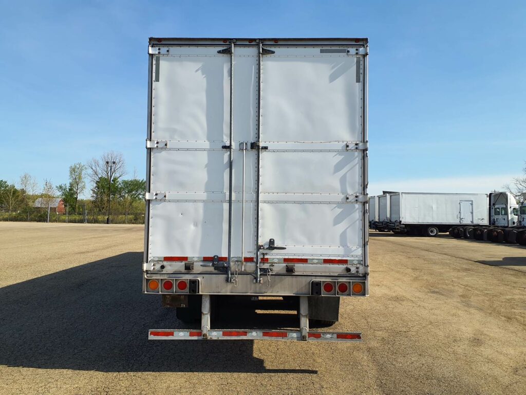 2014 UTILITY 48 ft Reefer Trailer – Swing Door, Liftgate, Thermo King