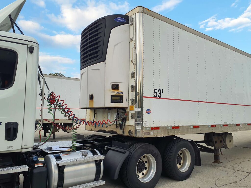 2013 UTILITY 53 ft Reefer Trailer – Swing Door, Carrier