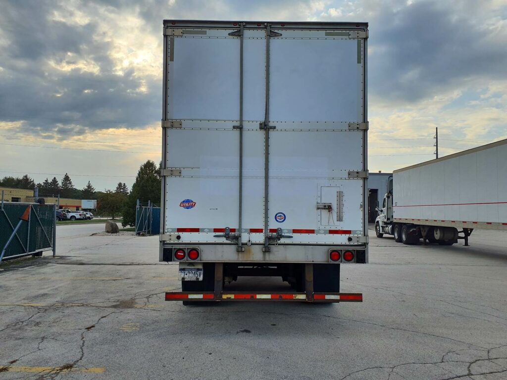 2013 UTILITY 53 ft Reefer Trailer – Swing Door, Carrier