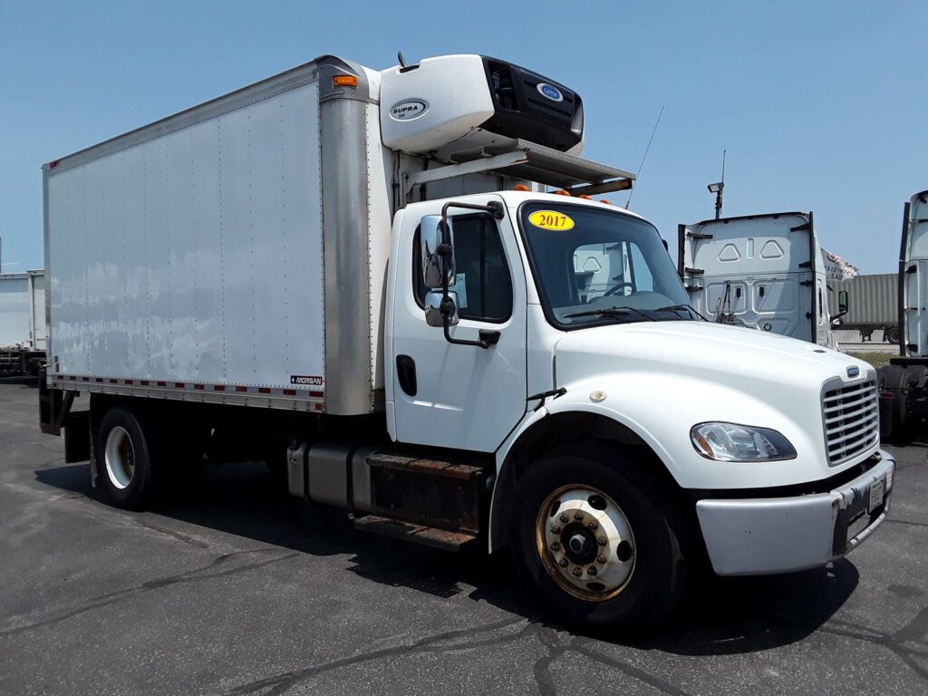 2017 Freightliner M2 106 16 ft Refrigerated Truck – 240HP, 9, Carrier, Liftgate
