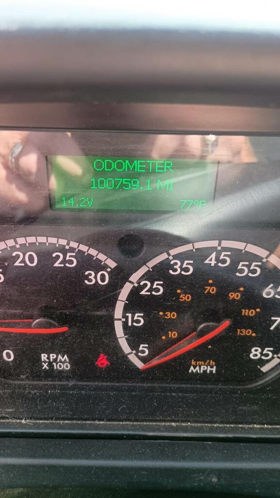 2018 Freightliner M2 106 18 ft Refrigerated Truck – 240HP, 9, Thermo King