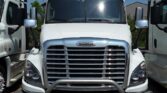 2020 Freightliner Cascadia 125 Sleeper Semi Truck – 72″ Condo Sleeper, 400HP, 10 Speed Manual