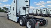2017 Freightliner Cascadia 125 Sleeper Semi Truck – 72″ Condo Sleeper, 455HP, 12