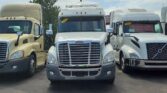2017 Freightliner Cascadia 125 Sleeper Semi Truck – 60″ None, 450HP, 12 Speed Manual