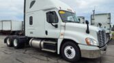 2018 Freightliner Cascadia 125 Sleeper Semi Truck – 72″ Condo Sleeper, 455HP, 12