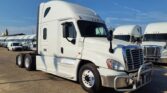 2019 Freightliner Cascadia 125 Sleeper Semi Truck – 72″ Condo Sleeper, 455HP, 12