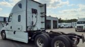 2019 Freightliner Cascadia 125 Sleeper Semi Truck – 72″ Condo Sleeper, 400HP, 10 Speed Manual