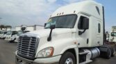 2019 Freightliner Cascadia 125 Sleeper Semi Truck – 72″ Condo Sleeper, 450HP, 10