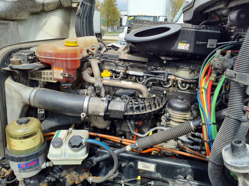 2019 Freightliner Cascadia 126 Sleeper Semi Truck – 72″ Condo Sleeper, 455HP, 12